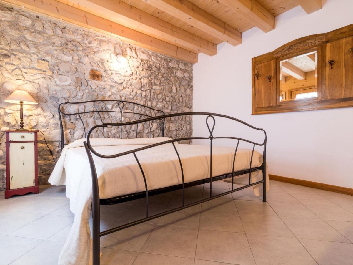 Apartment Albergo Diffuso - Cjasa Ustin-4 By Interhome بارسيز المظهر الخارجي الصورة